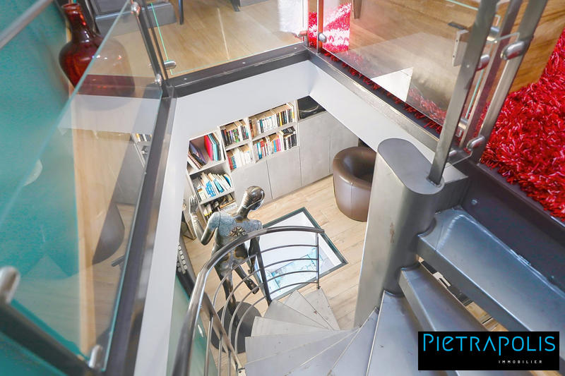 Maison ancienne - 181 m² - 7 pièces