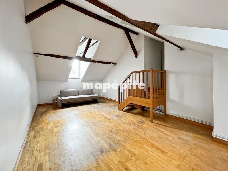 Maison - 410 m² - 13 pièces