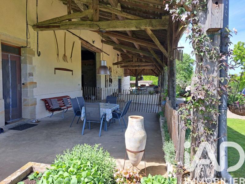 Maison - 289 m² - 7 pièces