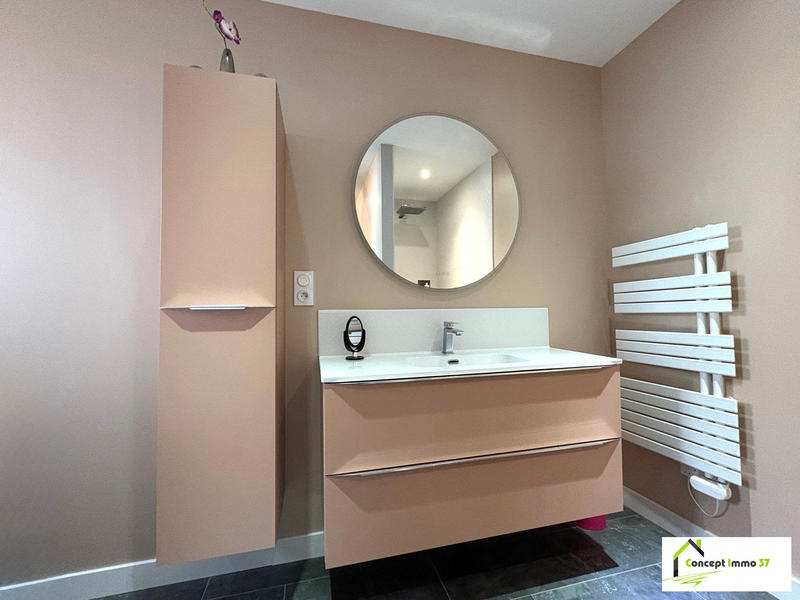 Maison contemporaine - 185 m² - 8 pièces