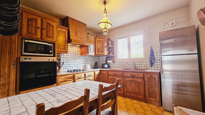 Maison - 102 m² - 5 pièces