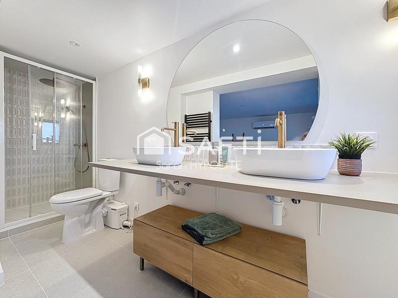 Maison - 170 m² - 6 pièces