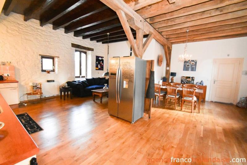 Moulin - 355 m² - 10 pièces