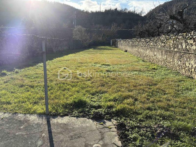 Maison - 89 m² - 5 pièces