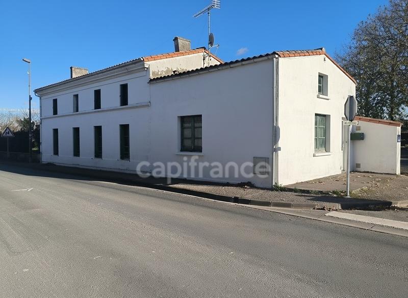 Maison - 160 m² - 5 pièces