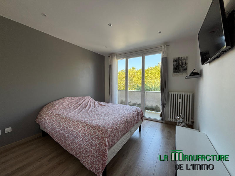 Appartement - 79 m² - 4 pièces