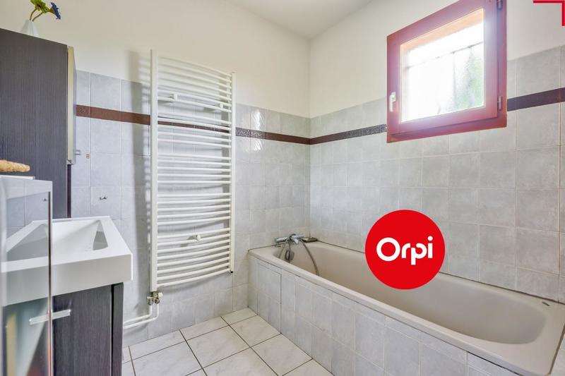 Maison - 106 m² - 5 pièces