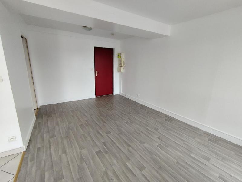 Studio - 24 m² - 1 pièce