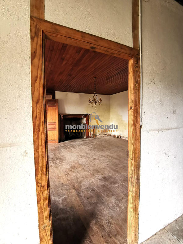 Maison - 160 m² - 8 pièces