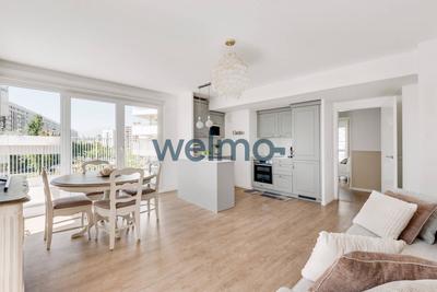 Appartement - 90 m² - 4 pièces