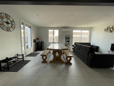 Maison - 82 m² - 4 pièces