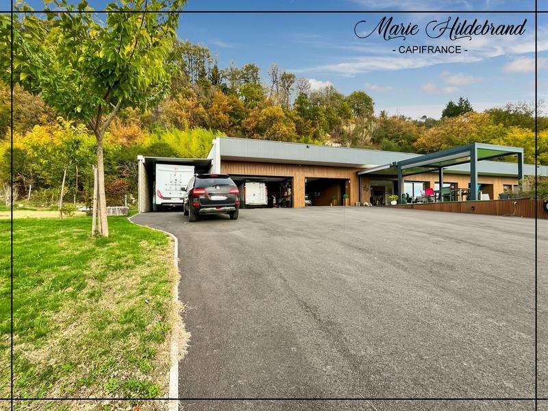 Maison - 165 m² - 4 pièces