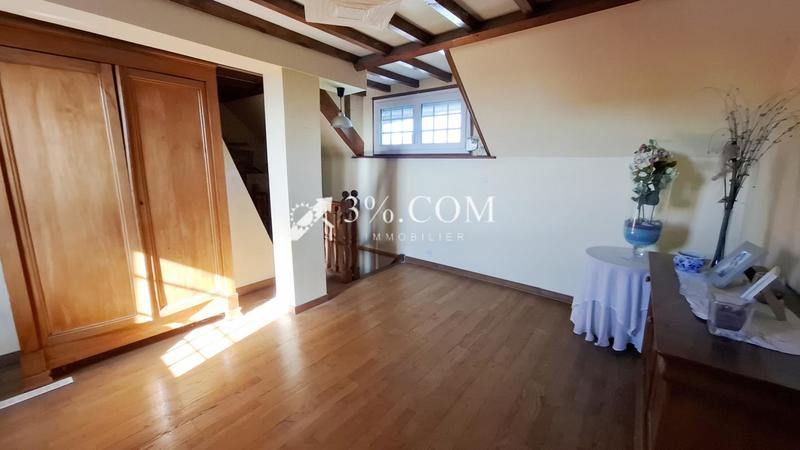 Maison - 141 m² - 5 pièces