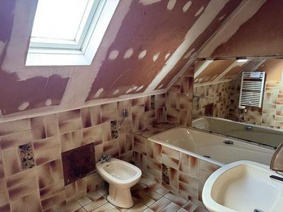 Maison - 104 m² - 5 pièces