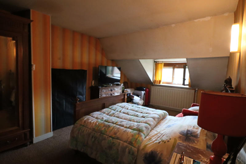 Maison - 147 m² - 7 pièces