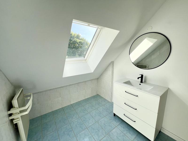 Maison - 199 m² - 7 pièces