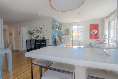 Appartement - 89 m² - 5 pièces