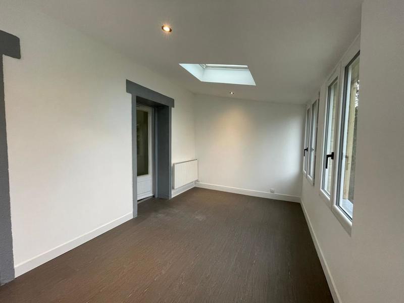 Maison - 105 m² - 6 pièces