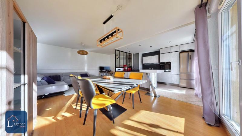 Appartement - 72 m² - 3 pièces