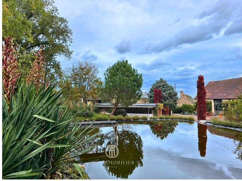 Propriété - 363 m² - 15 pièces