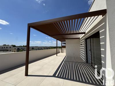 Appartement - 96 m² - 3 pièces