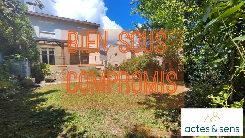 Maison - 94 m² - 6 pièces