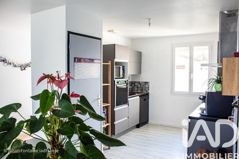 Maison - 143 m² - 8 pièces