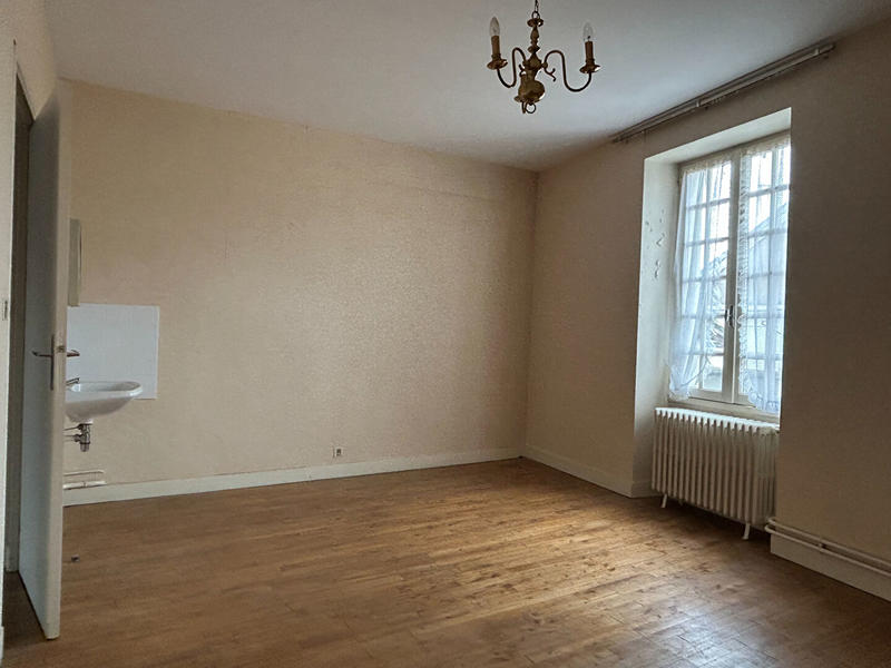 Immeuble - 8 pièces