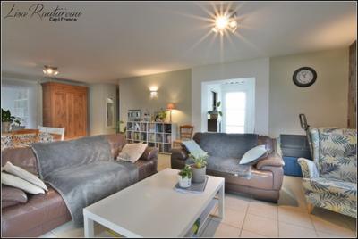 Maison - 170 m² - 8 pièces