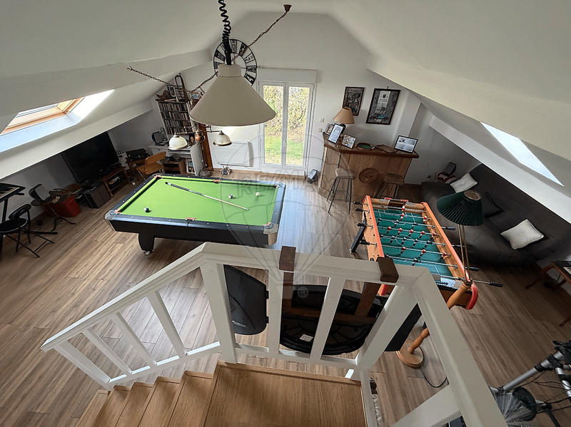 Maison - 186 m² - 6 pièces