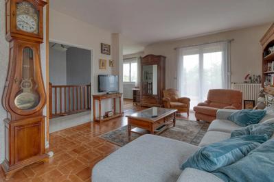 Maison - 144 m² - 6 pièces