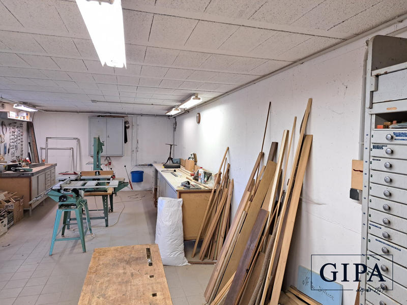 Maison - 140 m² - 5 pièces