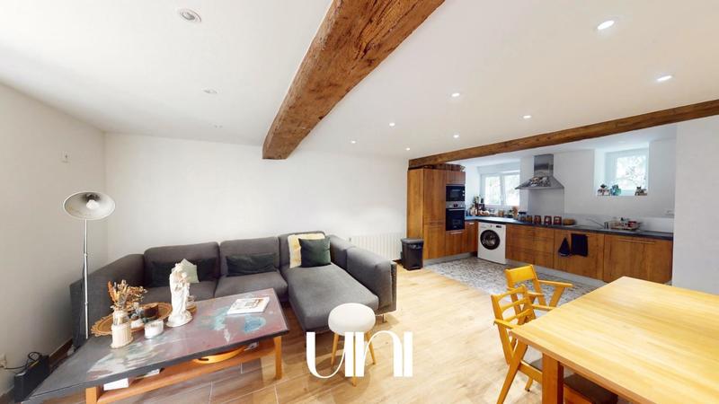 Appartement - 72 m² - 3 pièces