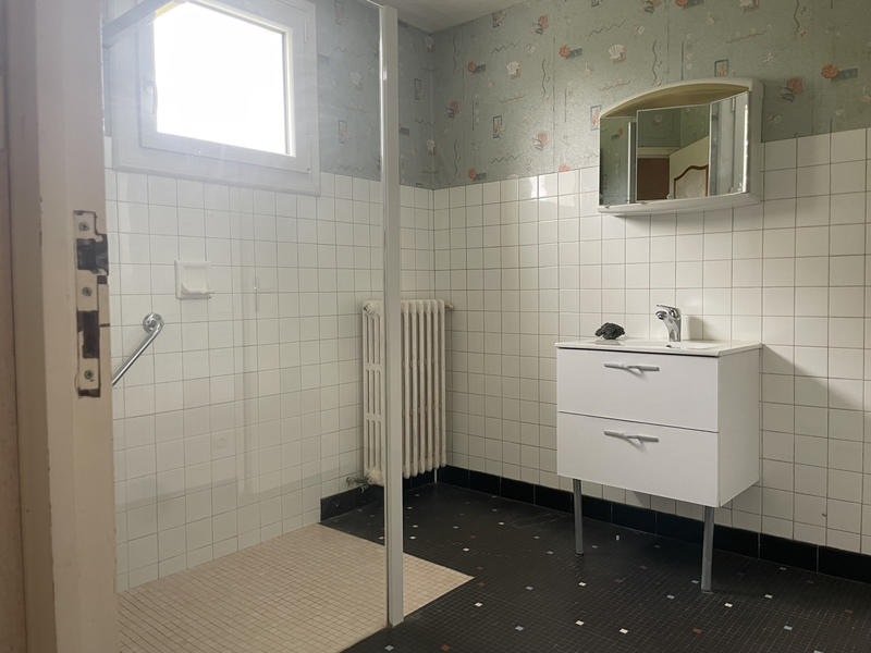 Maison - 93 m² - 4 pièces