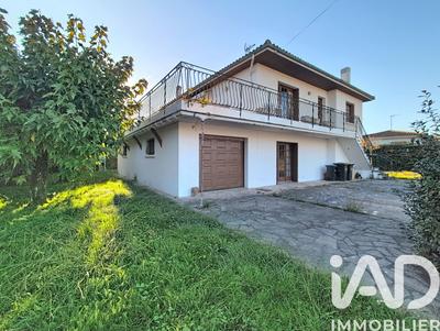 Maison - 169 m² - 7 pièces