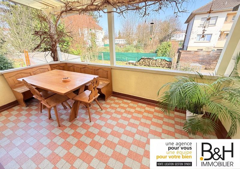 Maison - 122 m² - 6 pièces