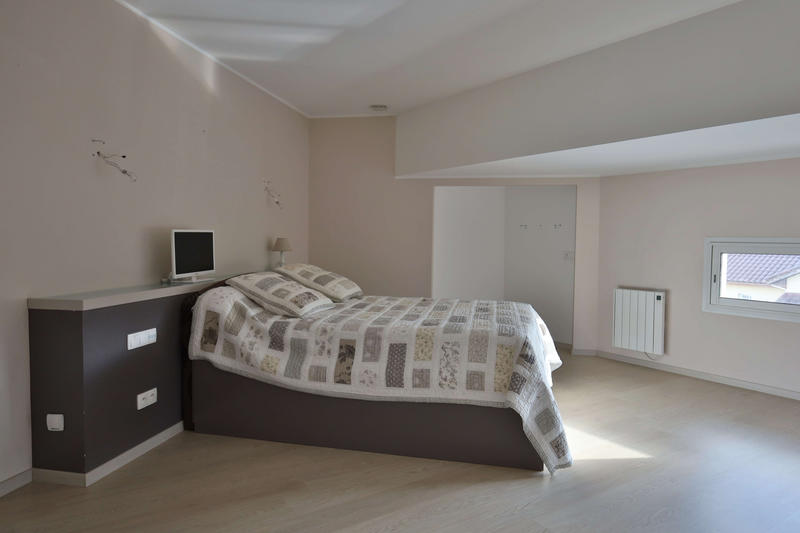 Maison - 283 m² - 6 pièces