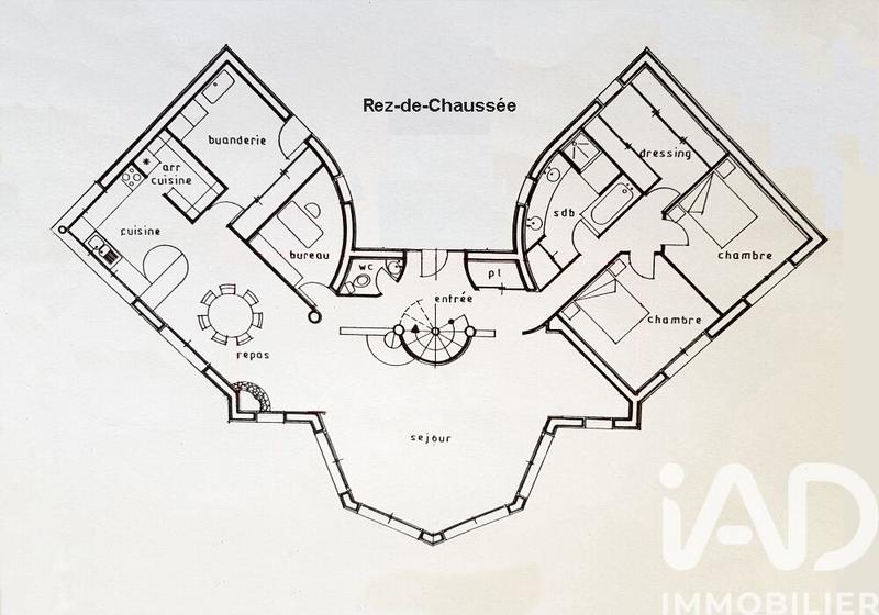 Maison de maîtres - 182 m² - 8 pièces