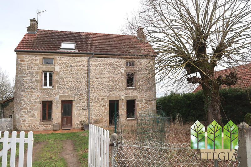 Maison - 130 m² - 8 pièces