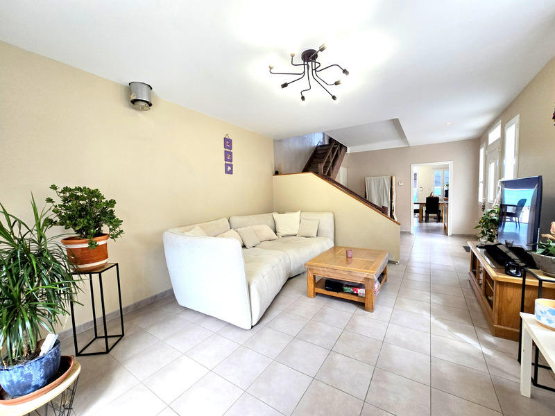 Maison - 145 m² - 5 pièces