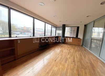 Bureau - 378 m²