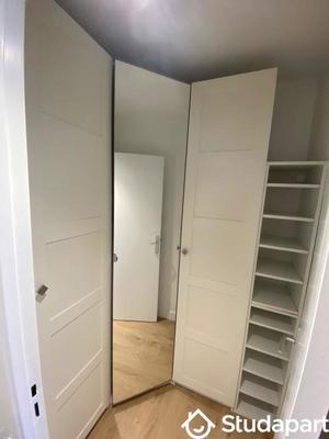 Chambre - 11 m² - 1 pièce