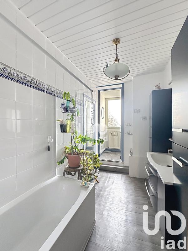 Maison - 145 m² - 6 pièces