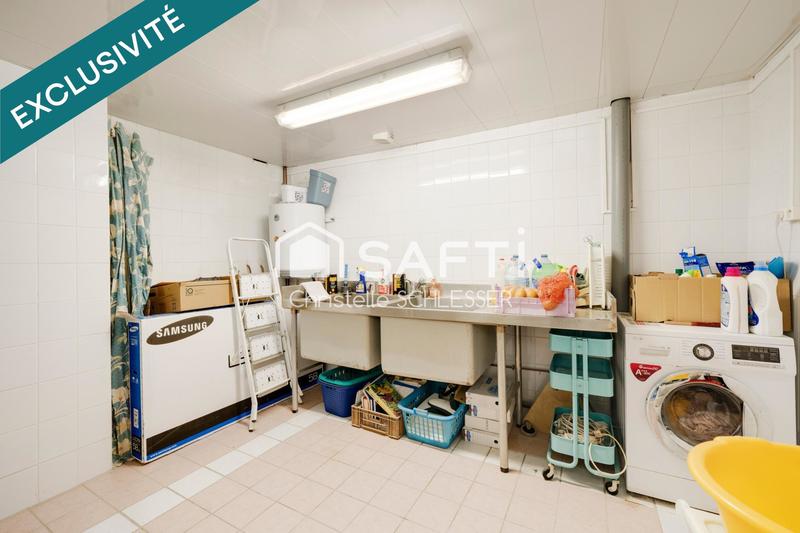 Maison - 330 m² - 7 pièces