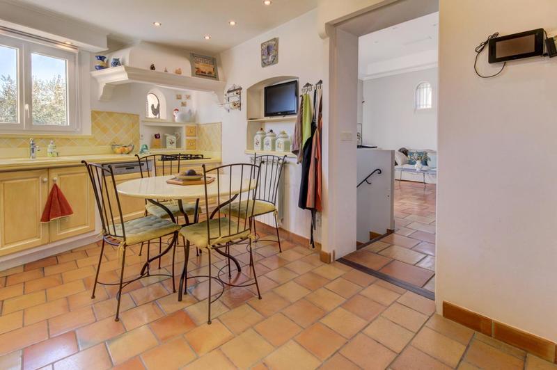 Maison - 104 m² - 4 pièces