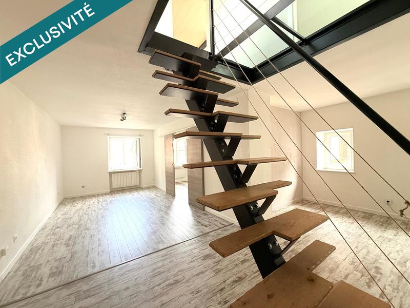 Appartement - 99 m² - 6 pièces