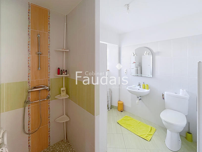 Maison - 128 m² - 8 pièces