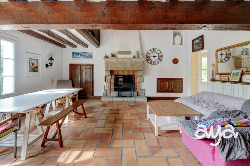 Maison ancienne - 172 m² - 7 pièces