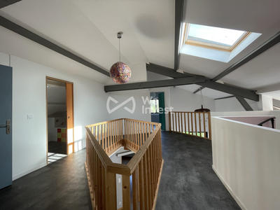 Maison - 208 m² - 5 pièces