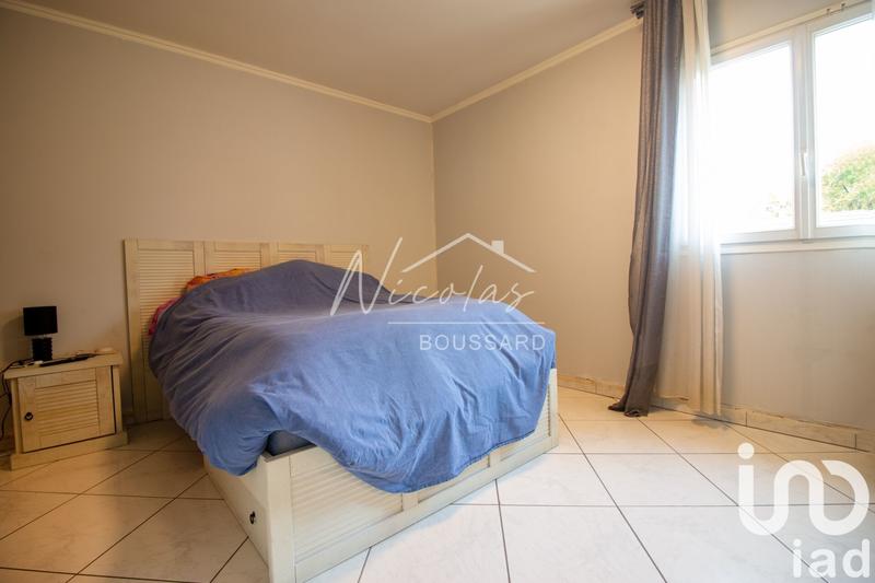 Maison - 212 m² - 8 pièces